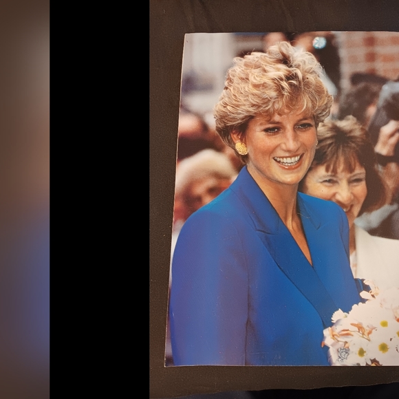 Accents Tribute To Princess Diana Magazine Poshmark